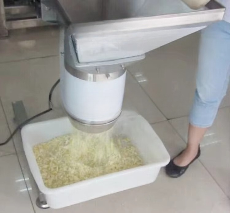 قطاعة كهربائية صناعية أوتوماتي - مراجعة Vegetable Chopper وسعره